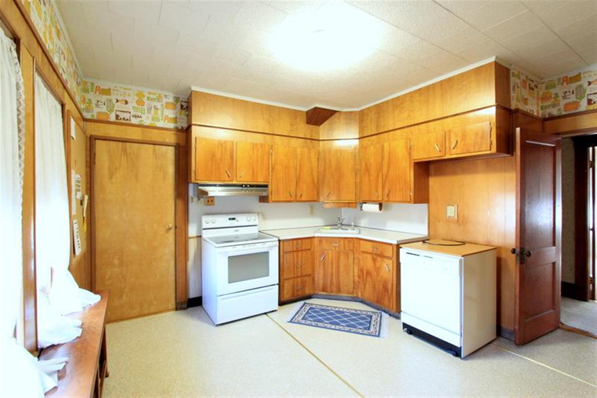 12 Florence Ave, Arlington