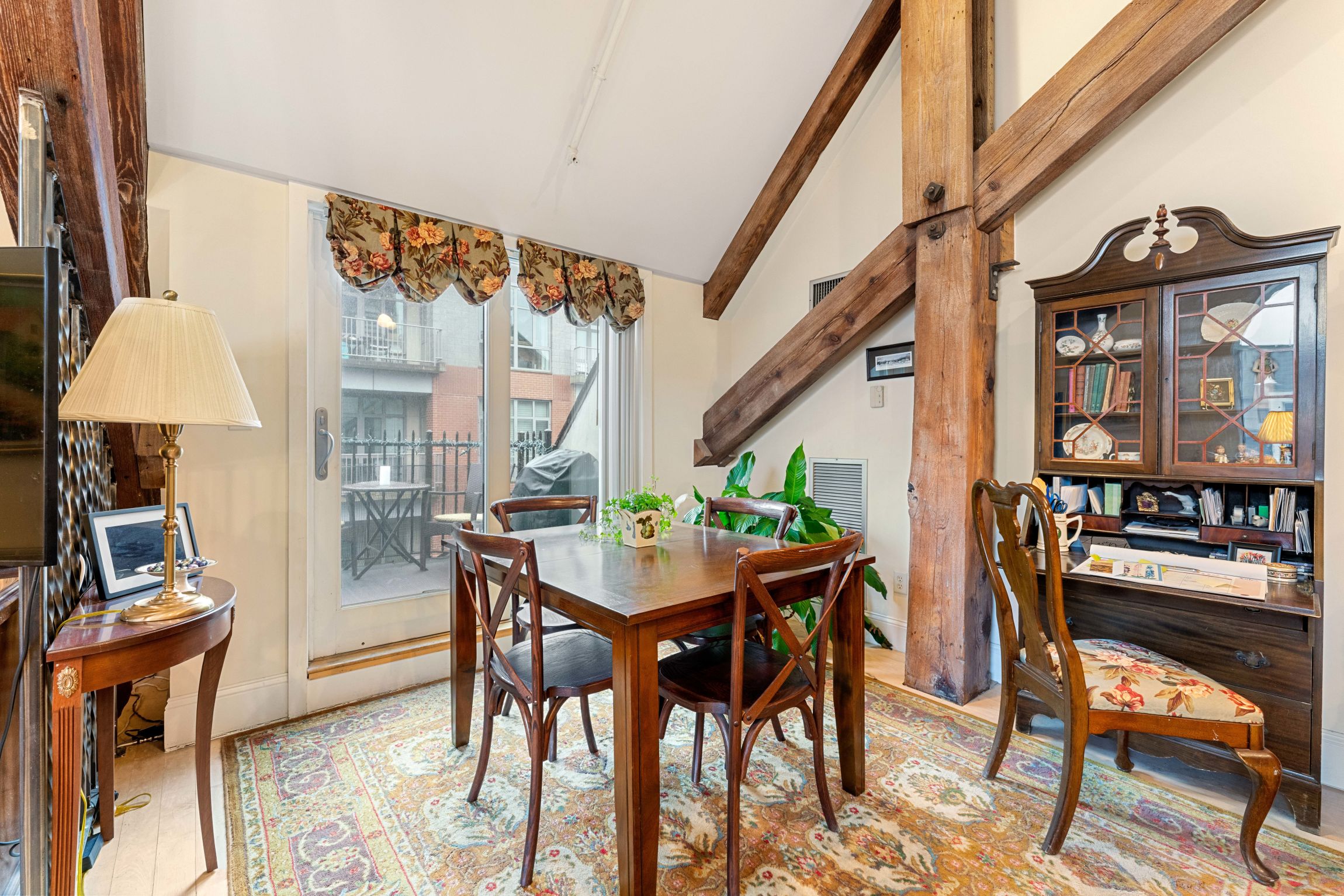 45 West Broadway, South Boston