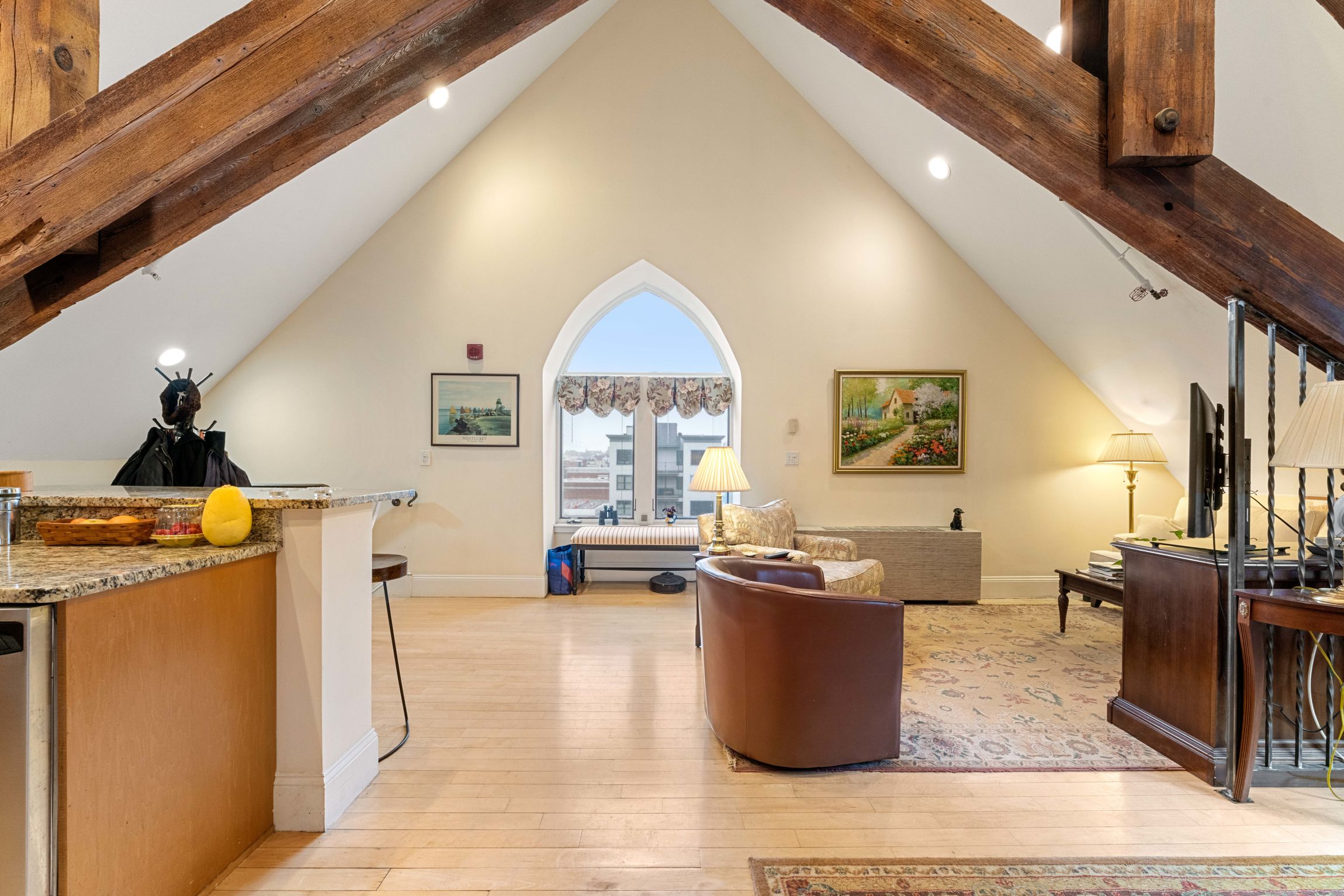 45 West Broadway, South Boston