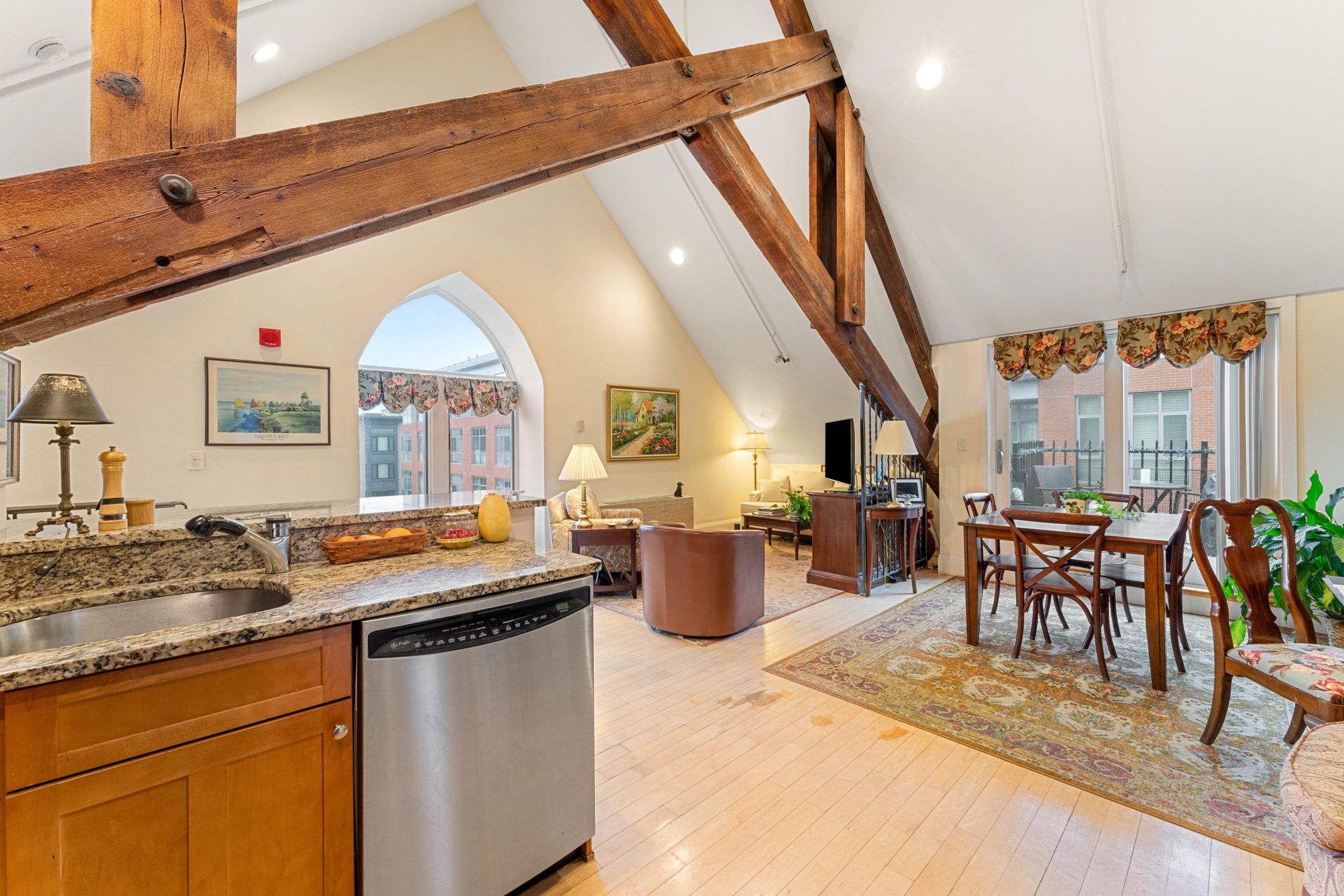 45 West Broadway, South Boston