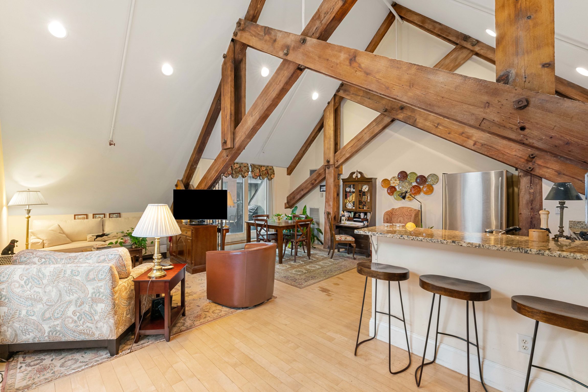 45 West Broadway, South Boston