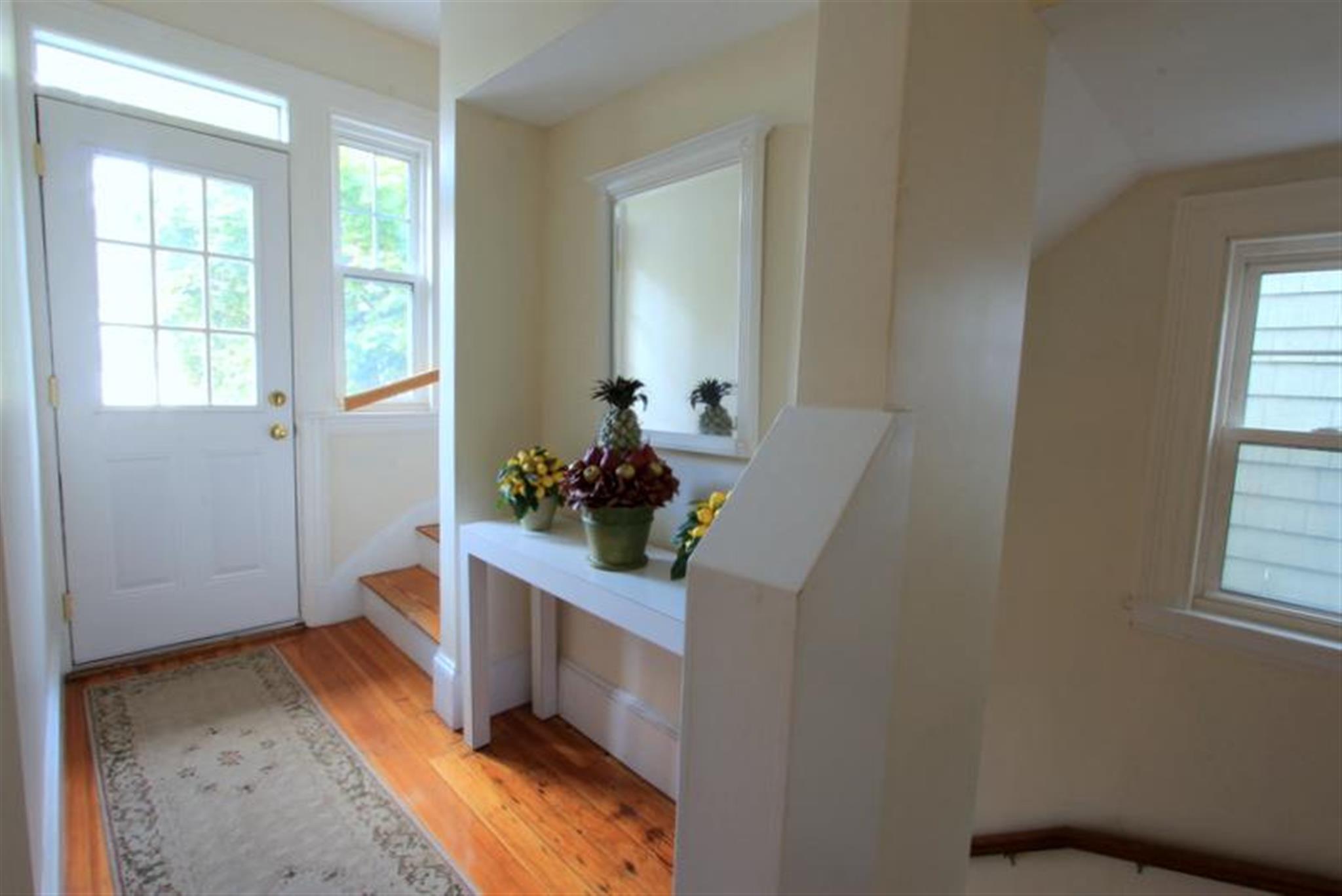 52 Maple Ave, Mid Cambridge