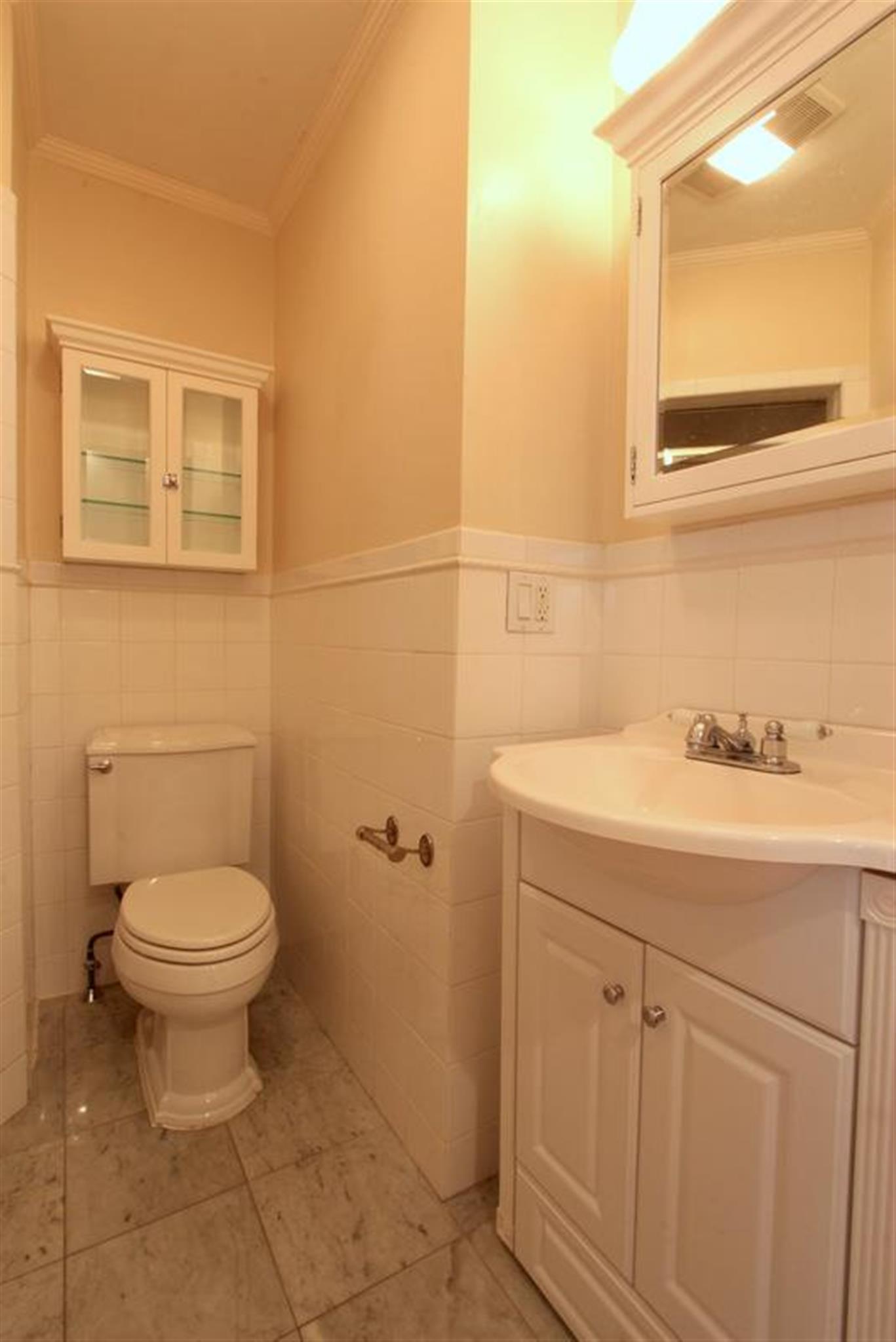 52 Maple Ave, Mid Cambridge