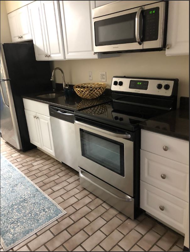 90 Saint Botolph St, South End