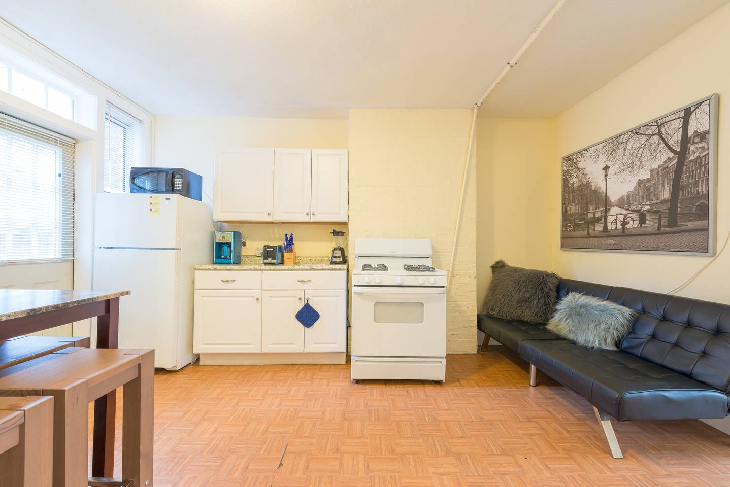 161 Endicott St, North End