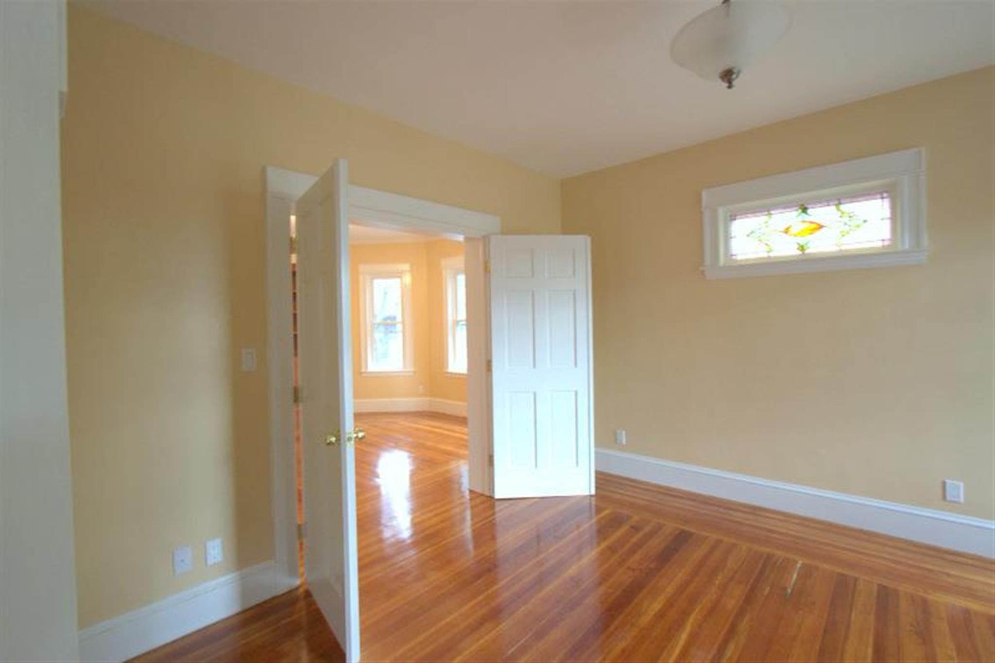 179 College Ave, Davis Square