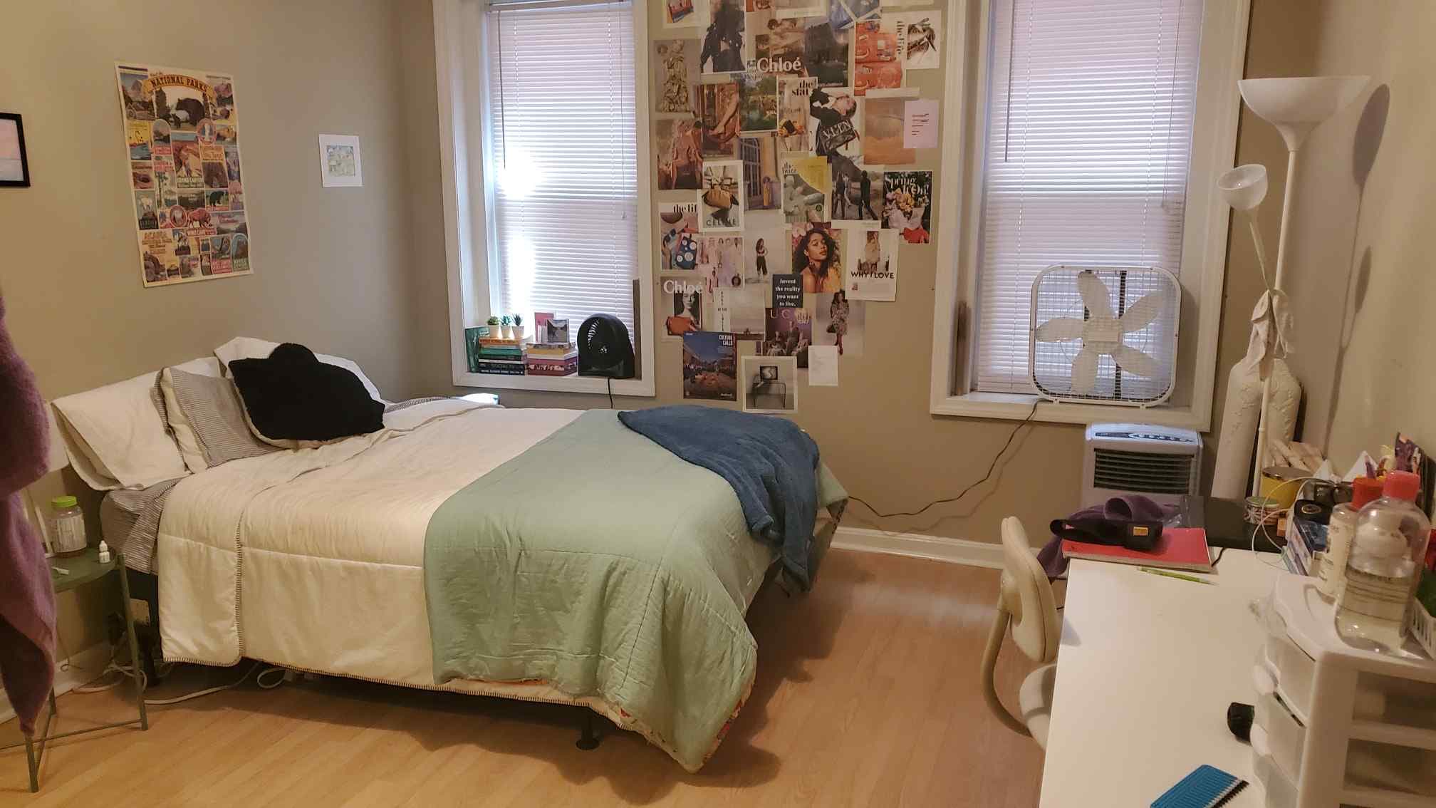 154 Harvard St, Coolidge Corner