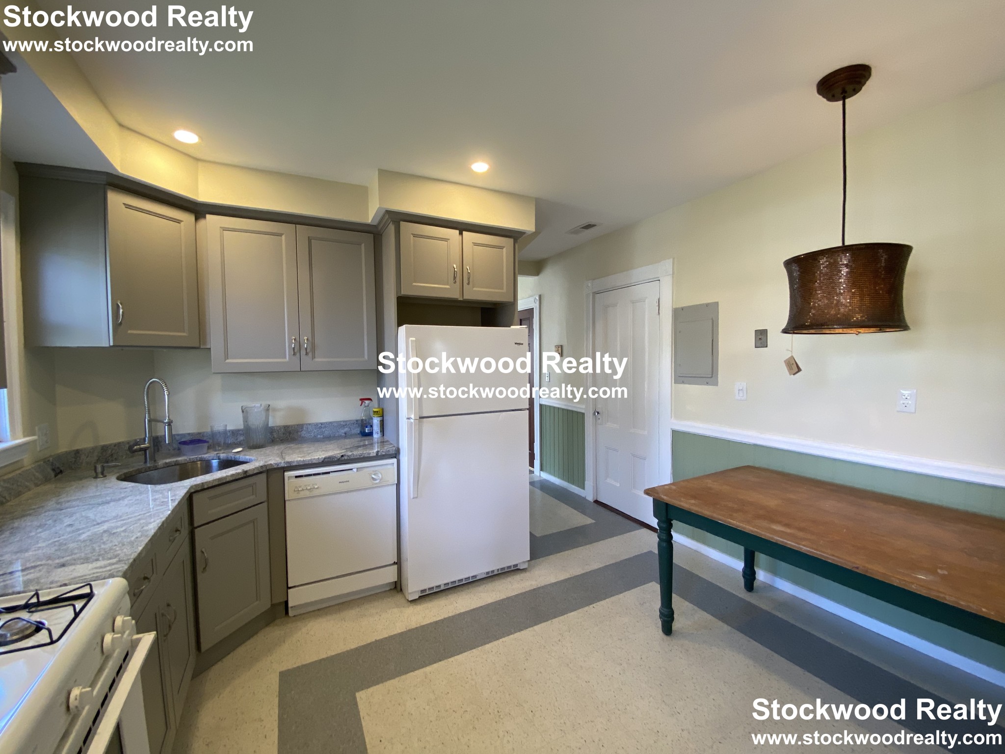 18 Haverford St, Jamaica Plain