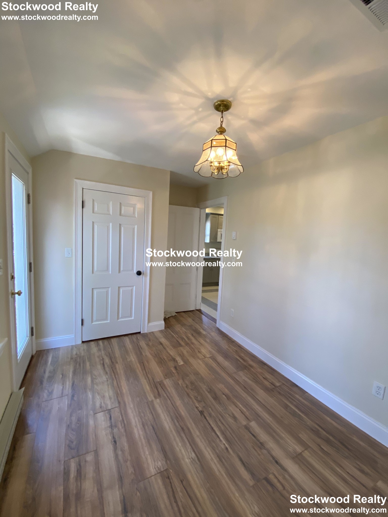 18 Haverford St, Jamaica Plain