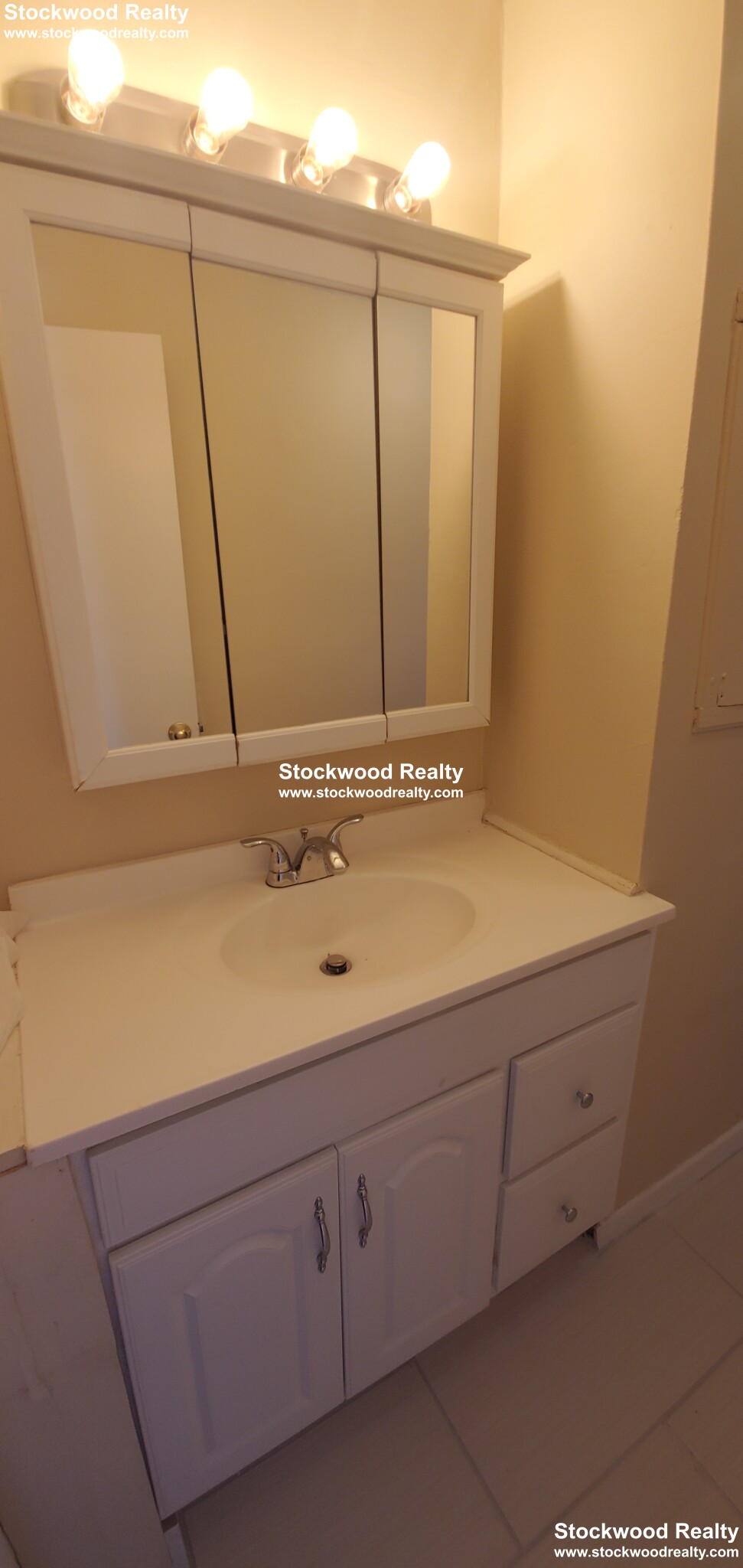 224 Cambridge St, Beacon Hill