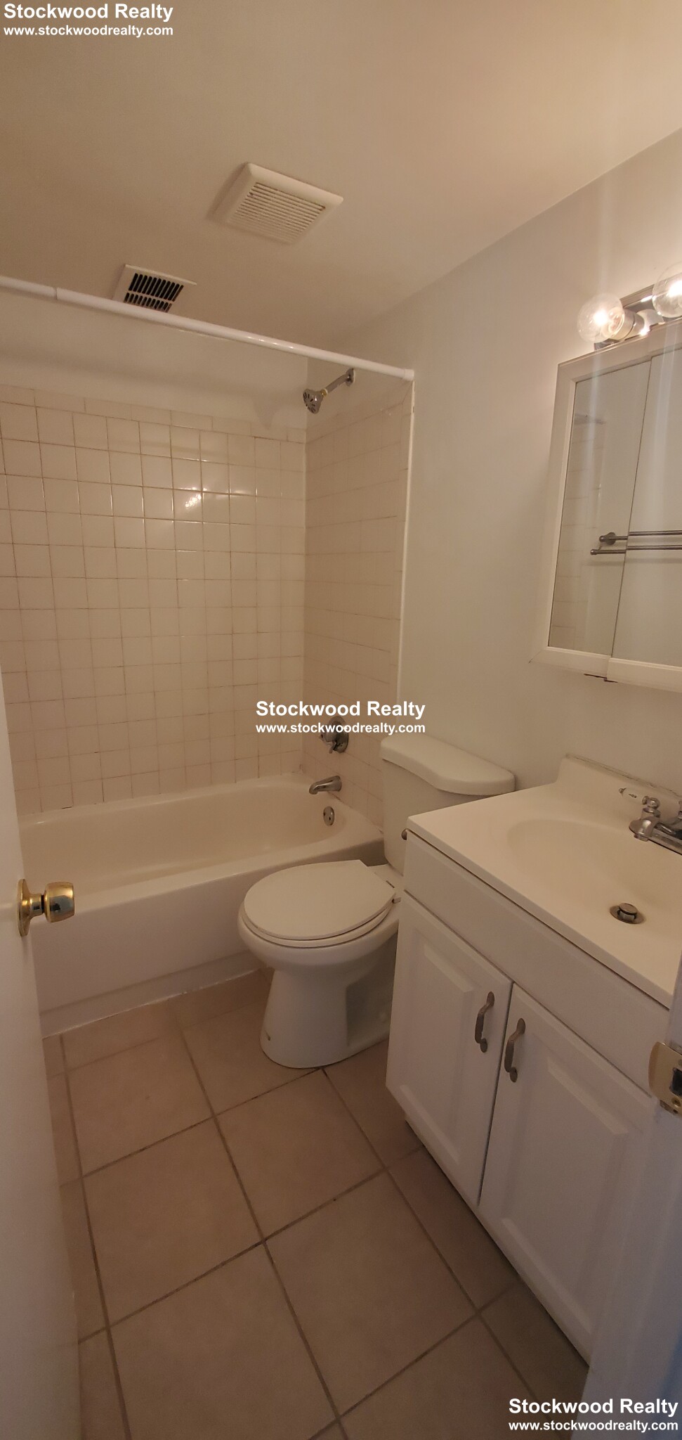 238 Cambridge St, Beacon Hill