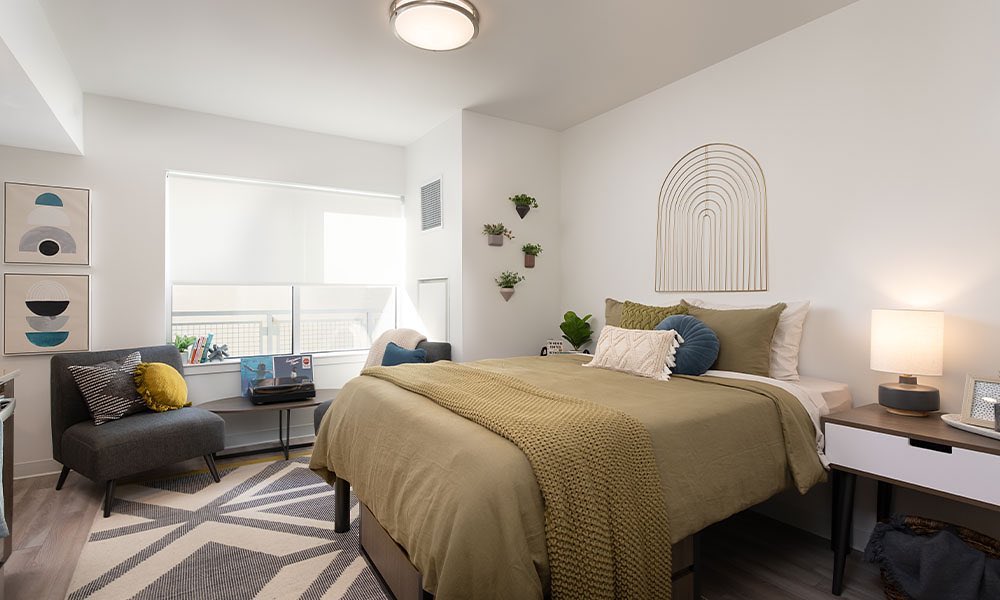 1047 Commonwealth Ave, Brighton