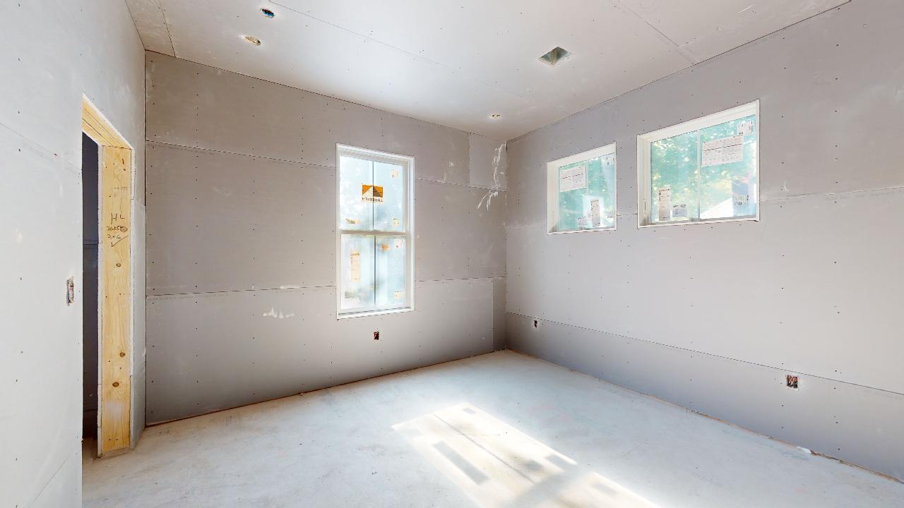 105 Hooker St, Allston