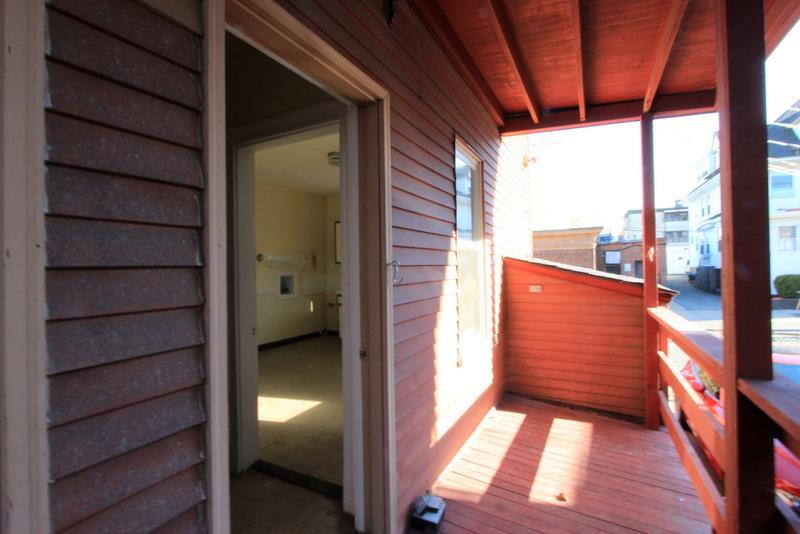 134 Josephine Ave, Ball Square