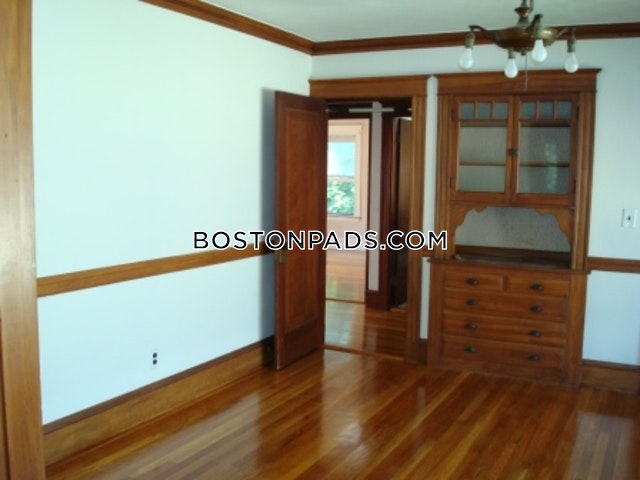 61 Newport St, Arlington