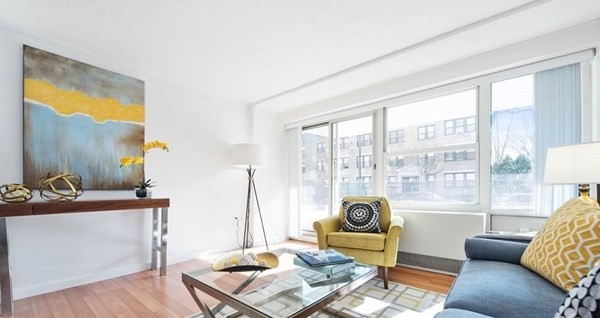 295 Harvard Lee St, Central Square