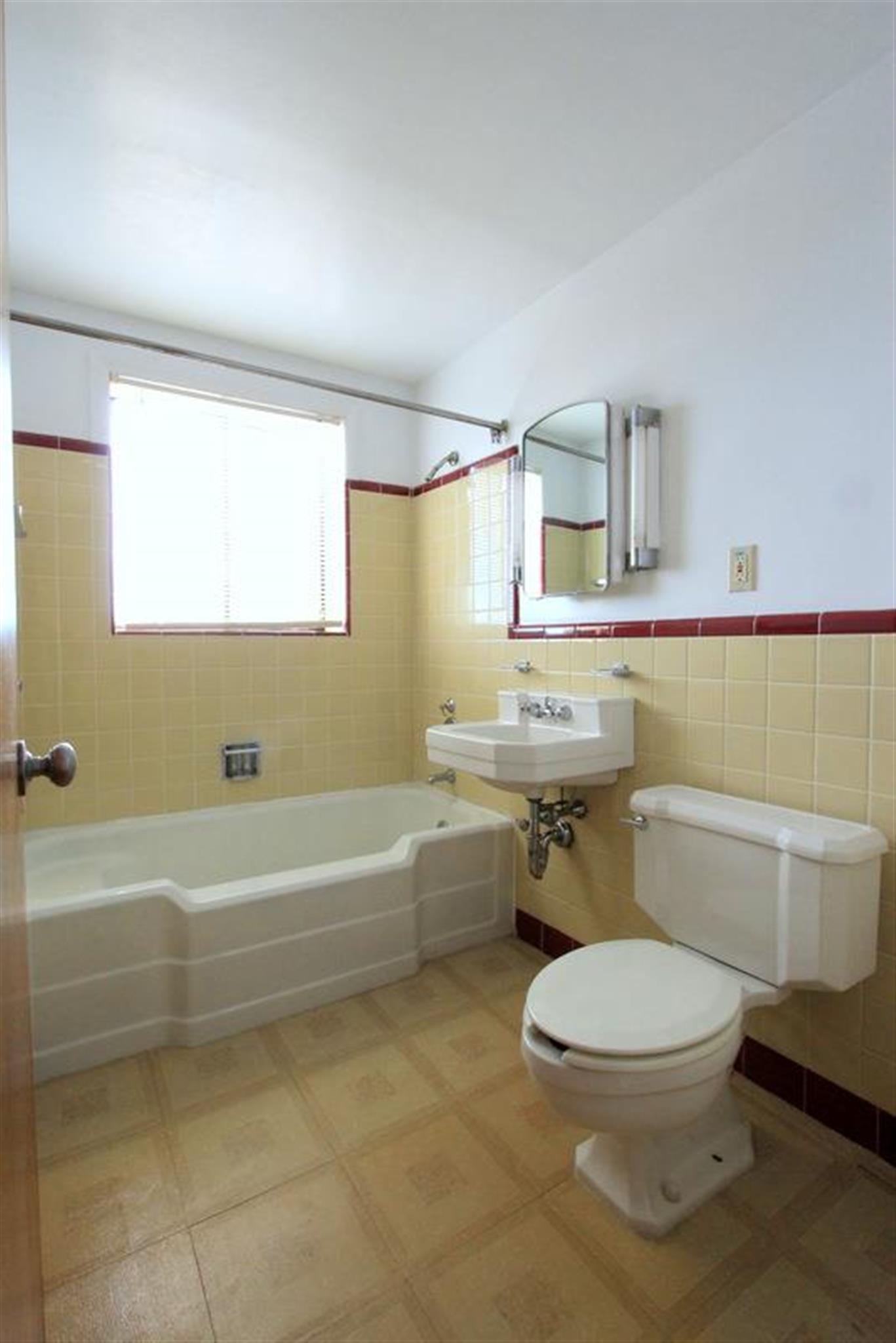 276 Massachusetts Ave, Arlington