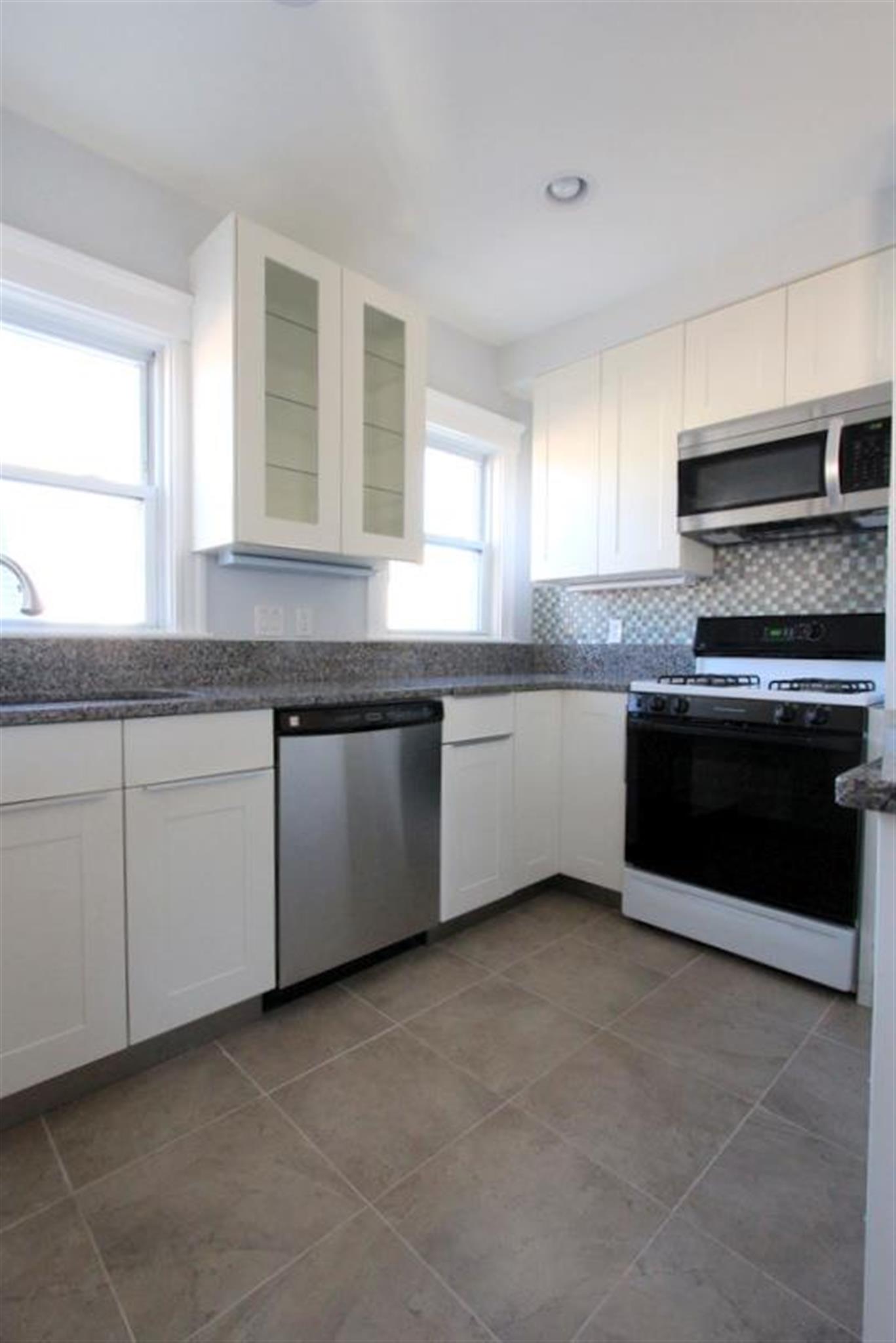 11 Rindgefield St, Porter Square