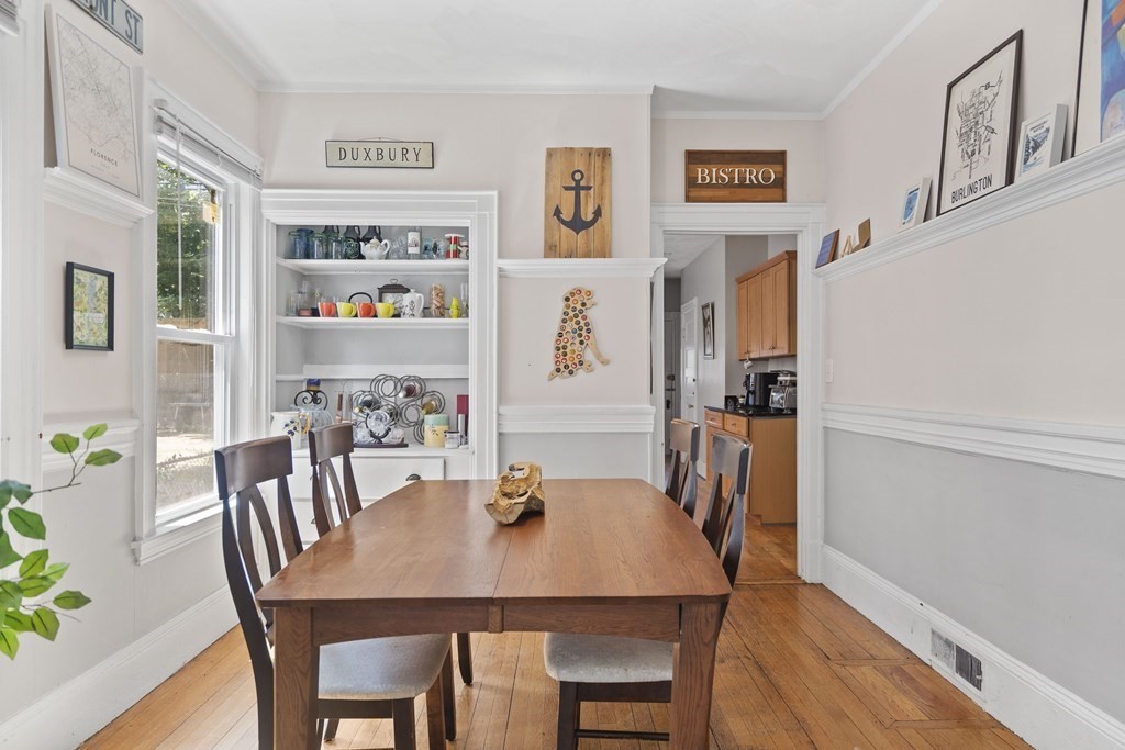 106 Belmont St, Powder House Square