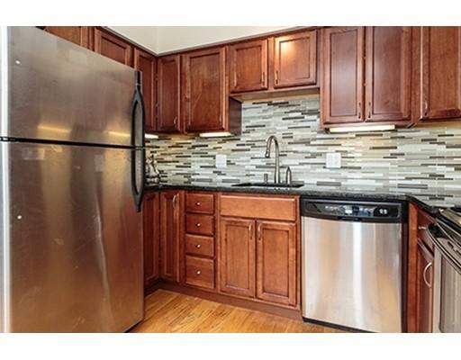 106 13th St, Charlestown