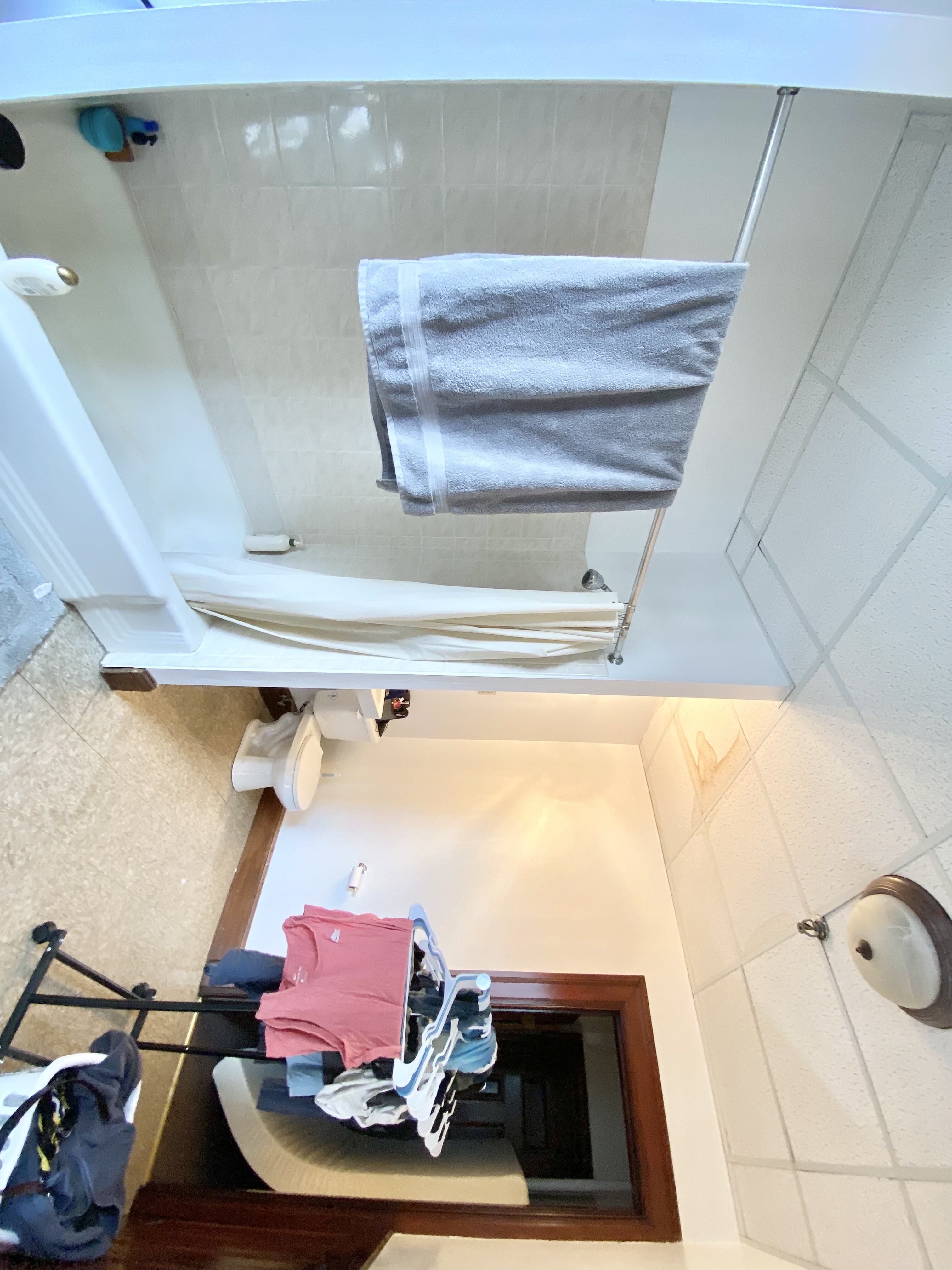 1061 Beacon St, Longwood