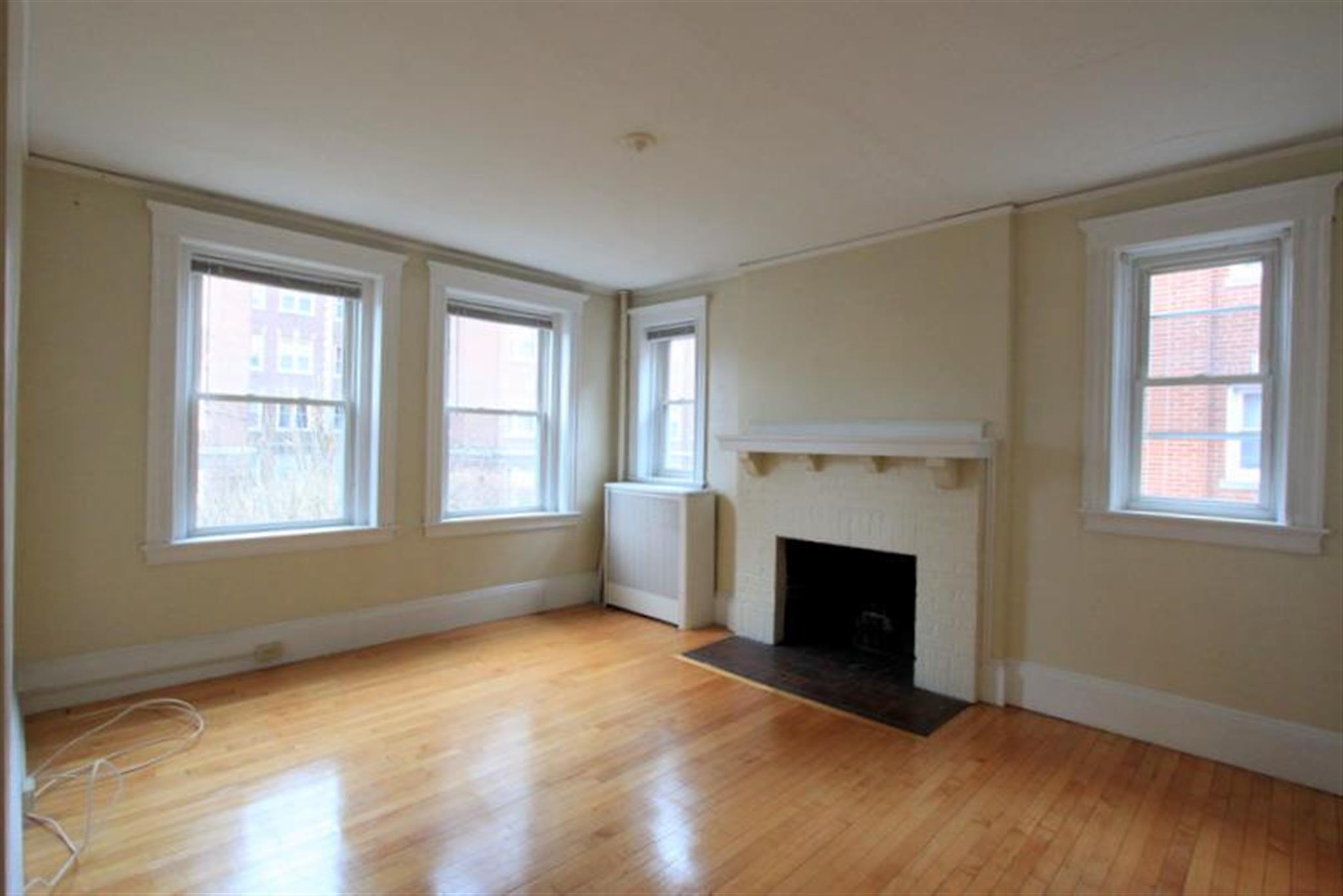 8 Craigie Cir, Harvard Square