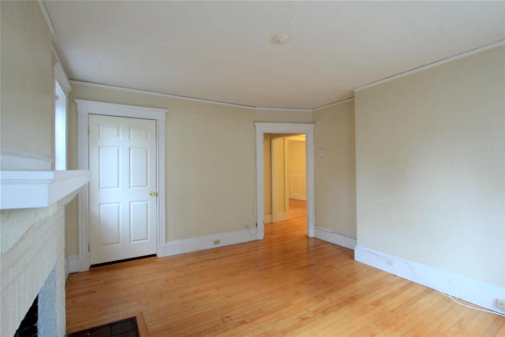 8 Craigie Cir, Harvard Square