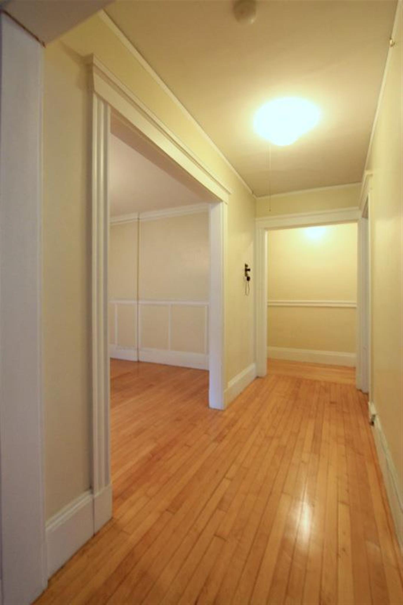 8 Craigie Cir, Harvard Square