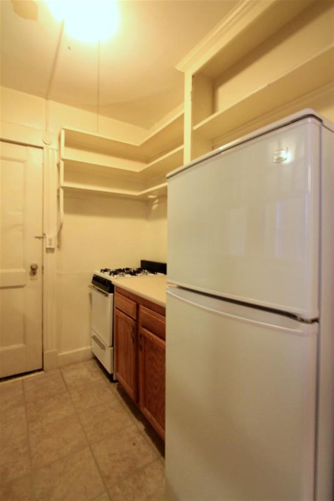 8 Craigie Cir, Harvard Square