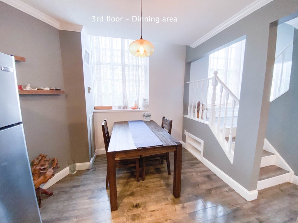 106 13th St, Back Bay