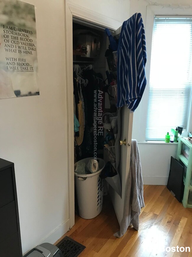 530 Cambridge St, Allston