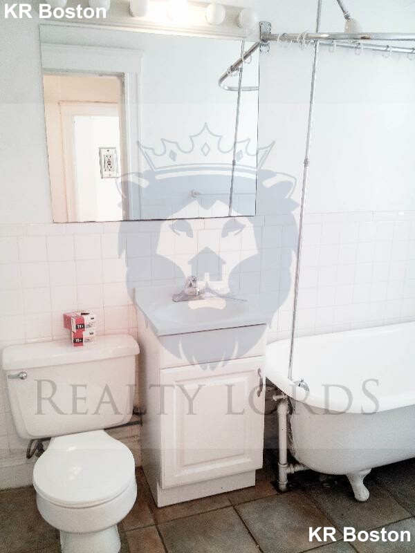 520 Cambridge St, Allston