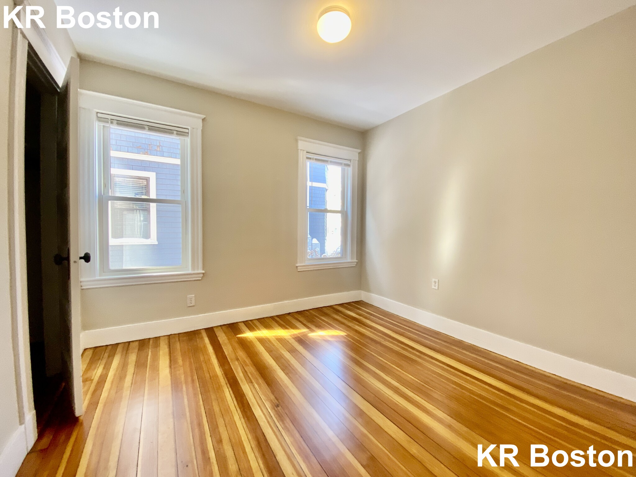 26 Cambridge Terrance, Porter Square