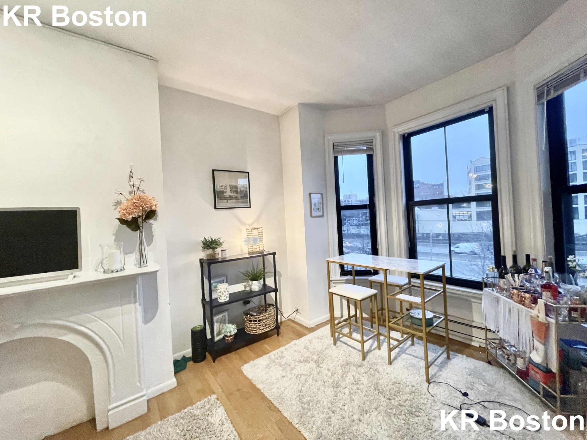 23 Cortes St, Back Bay