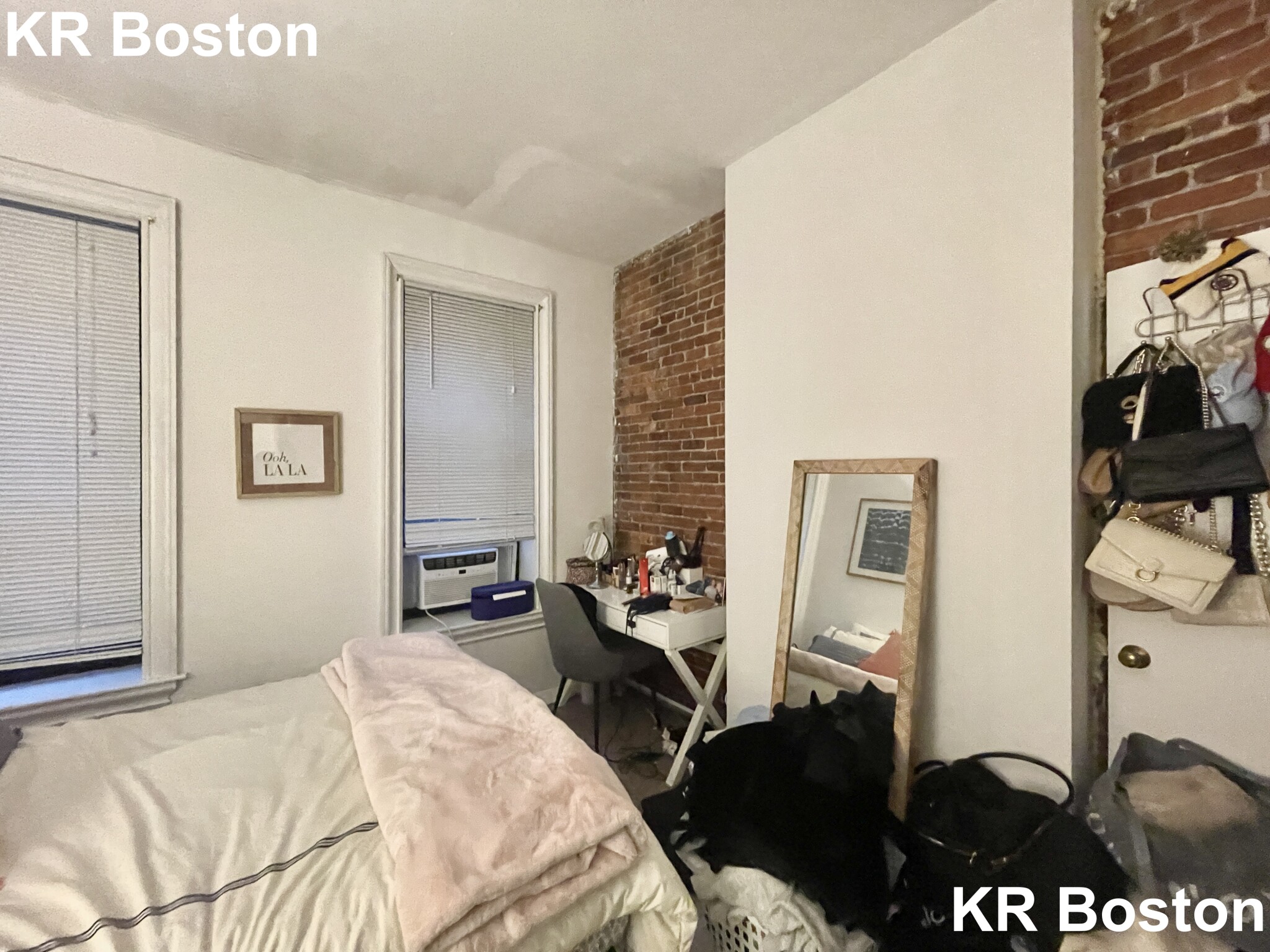 23 Cortes St, Back Bay