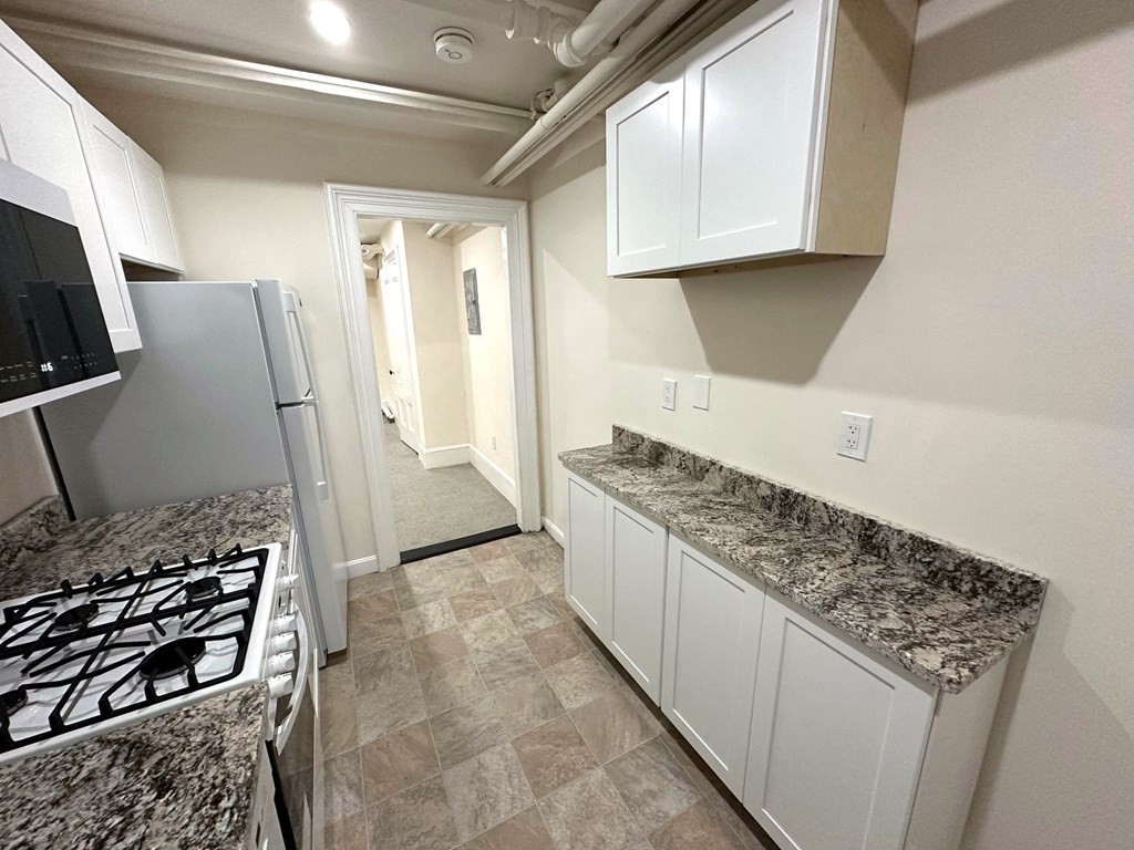 107 Beacon, Back Bay