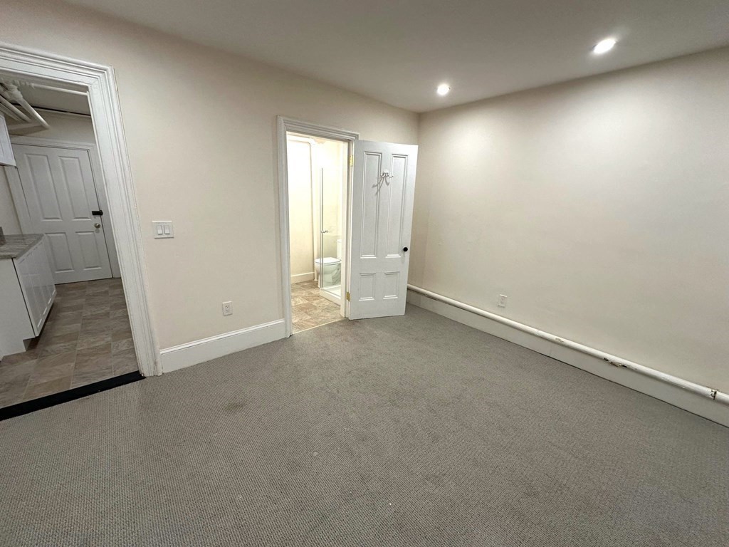 107 Beacon, Back Bay