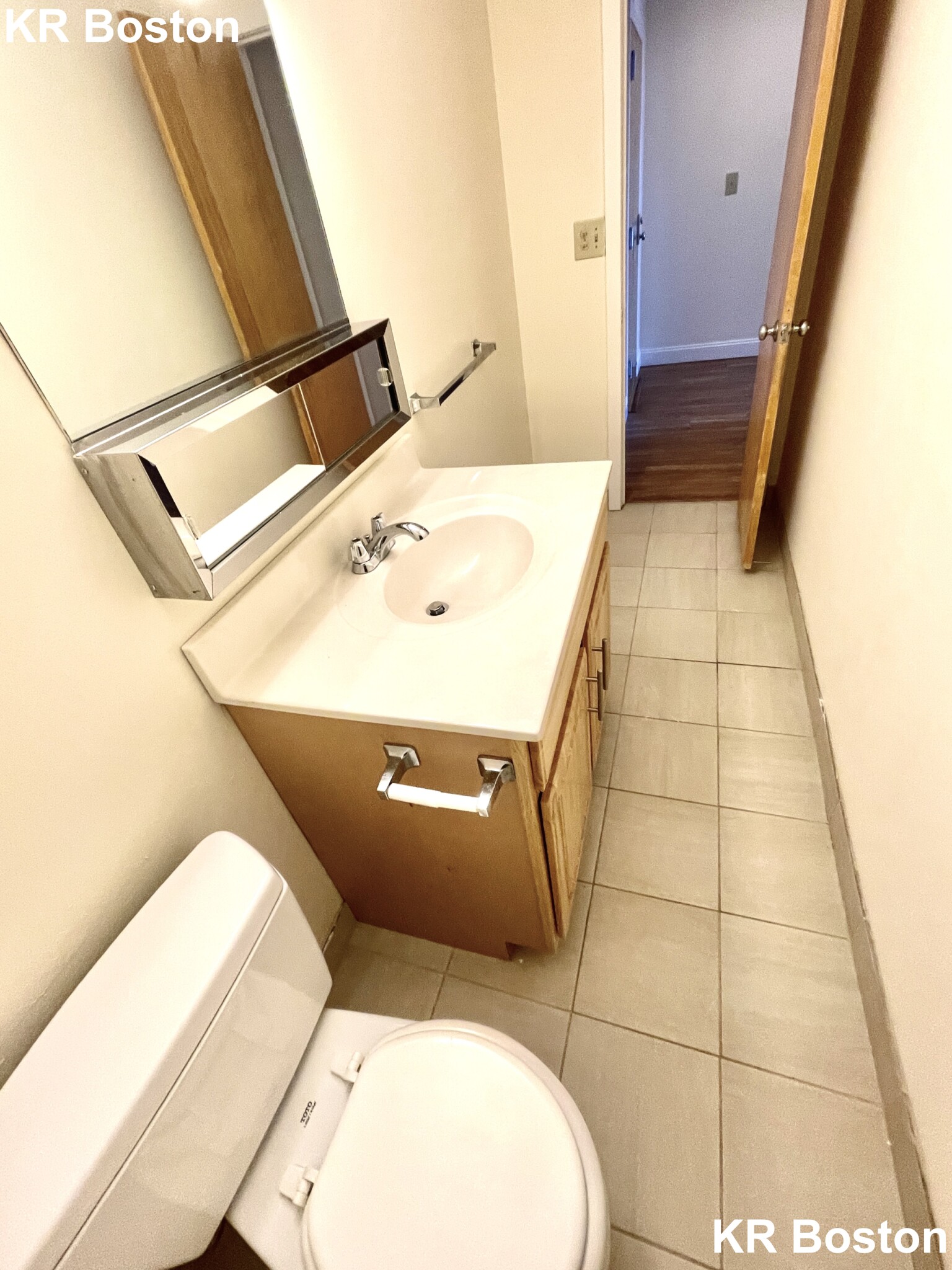 1079 Commonwealth Ave, Allston