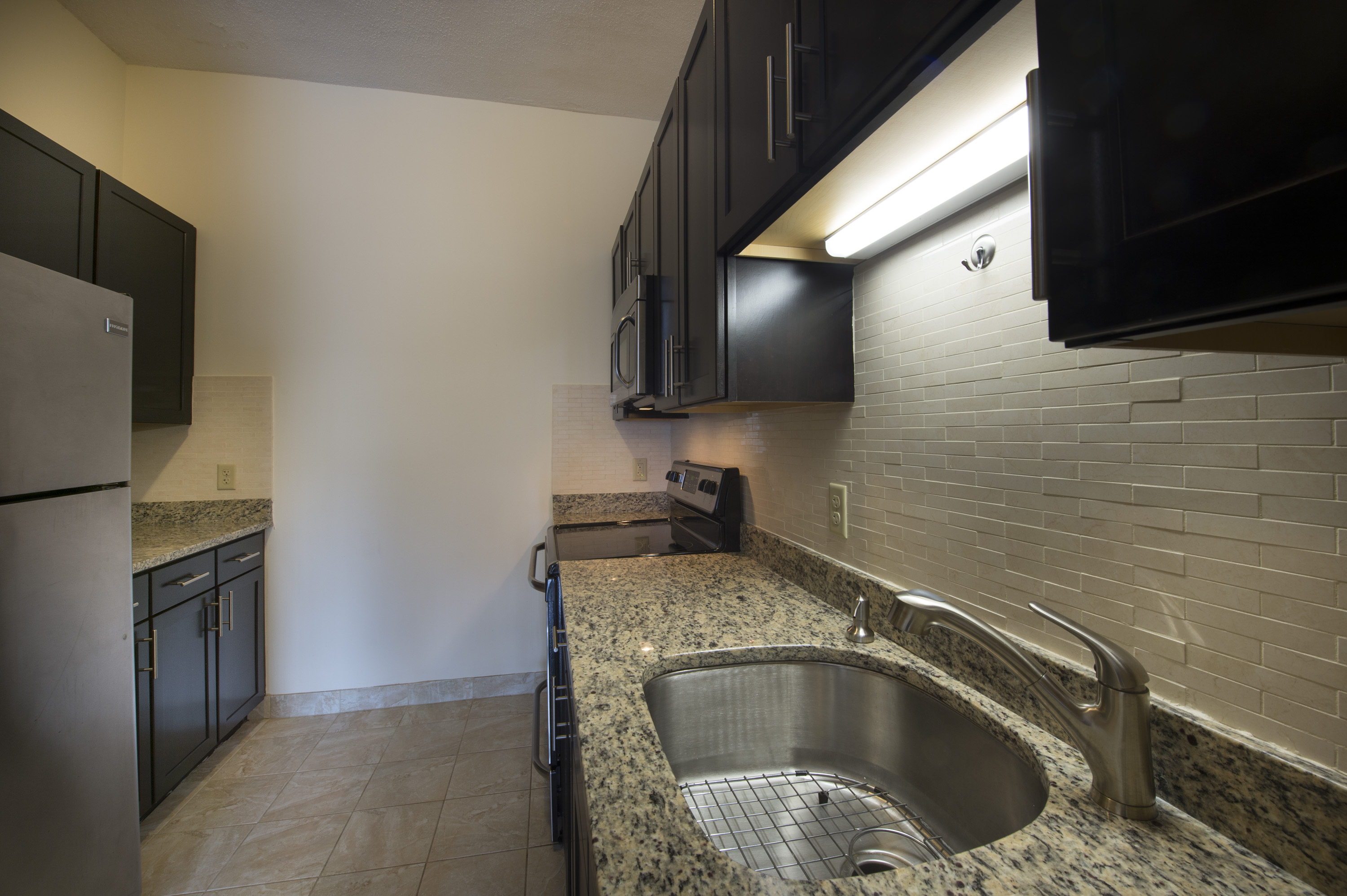 1079 Commonwealth Ave, Allston