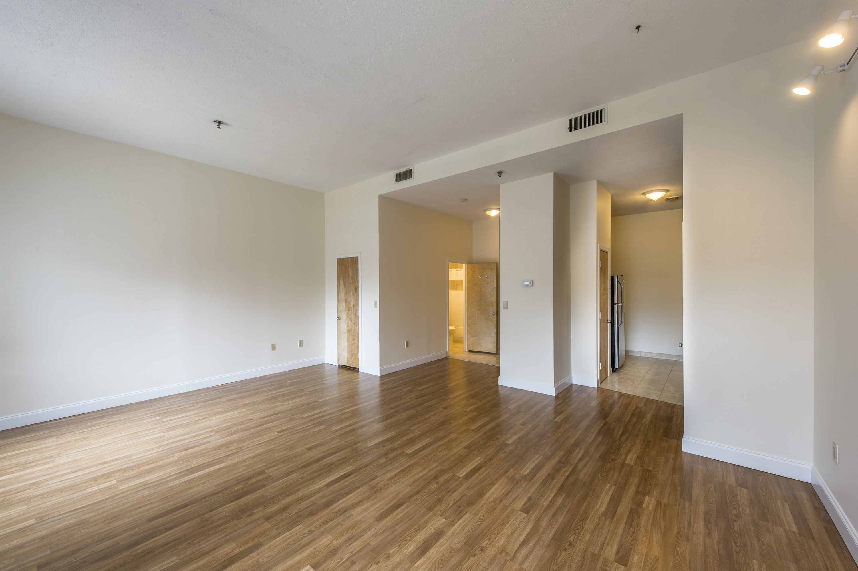 1079 Commonwealth Ave, Allston