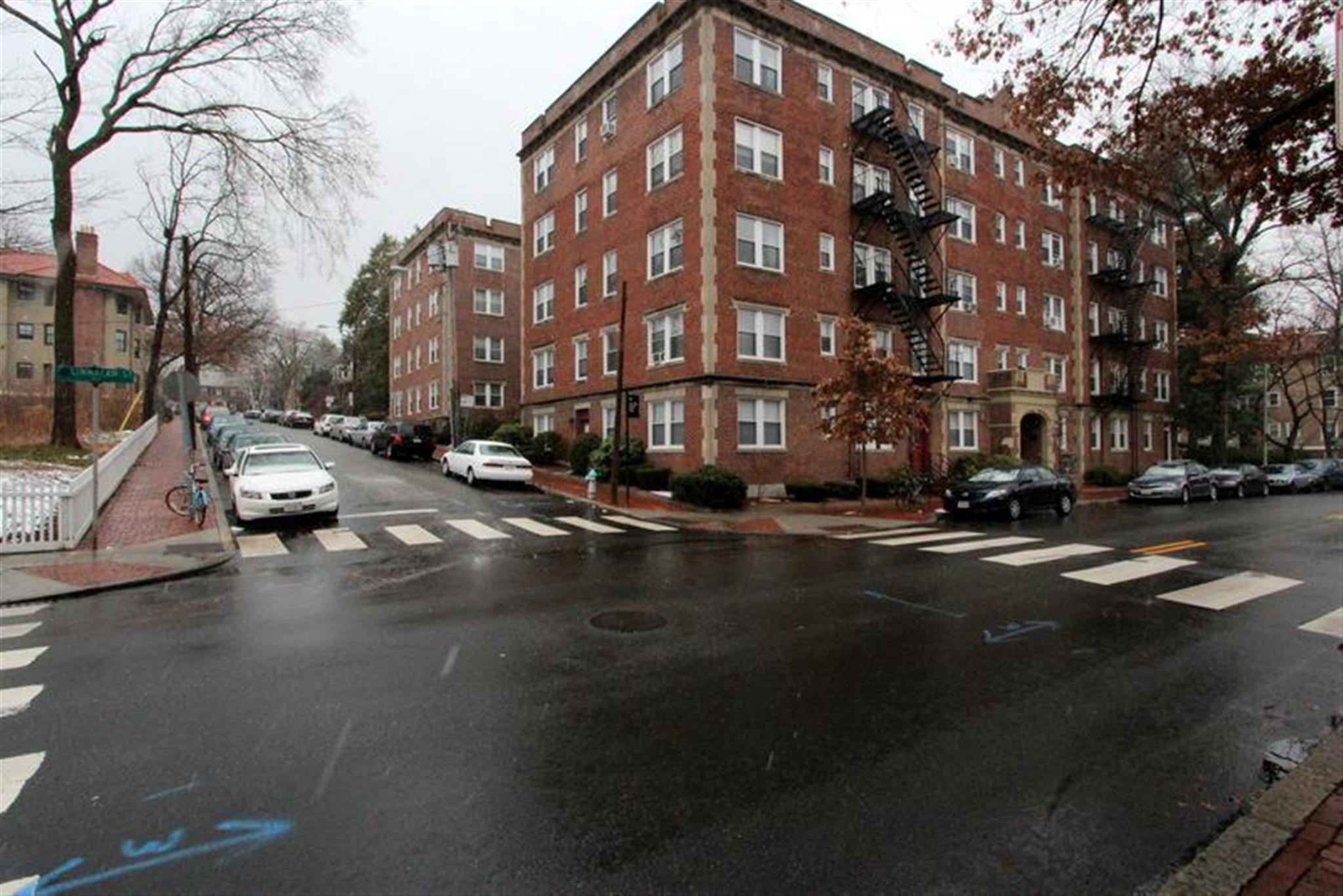 6 Agassiz St, Neighborhood Nine