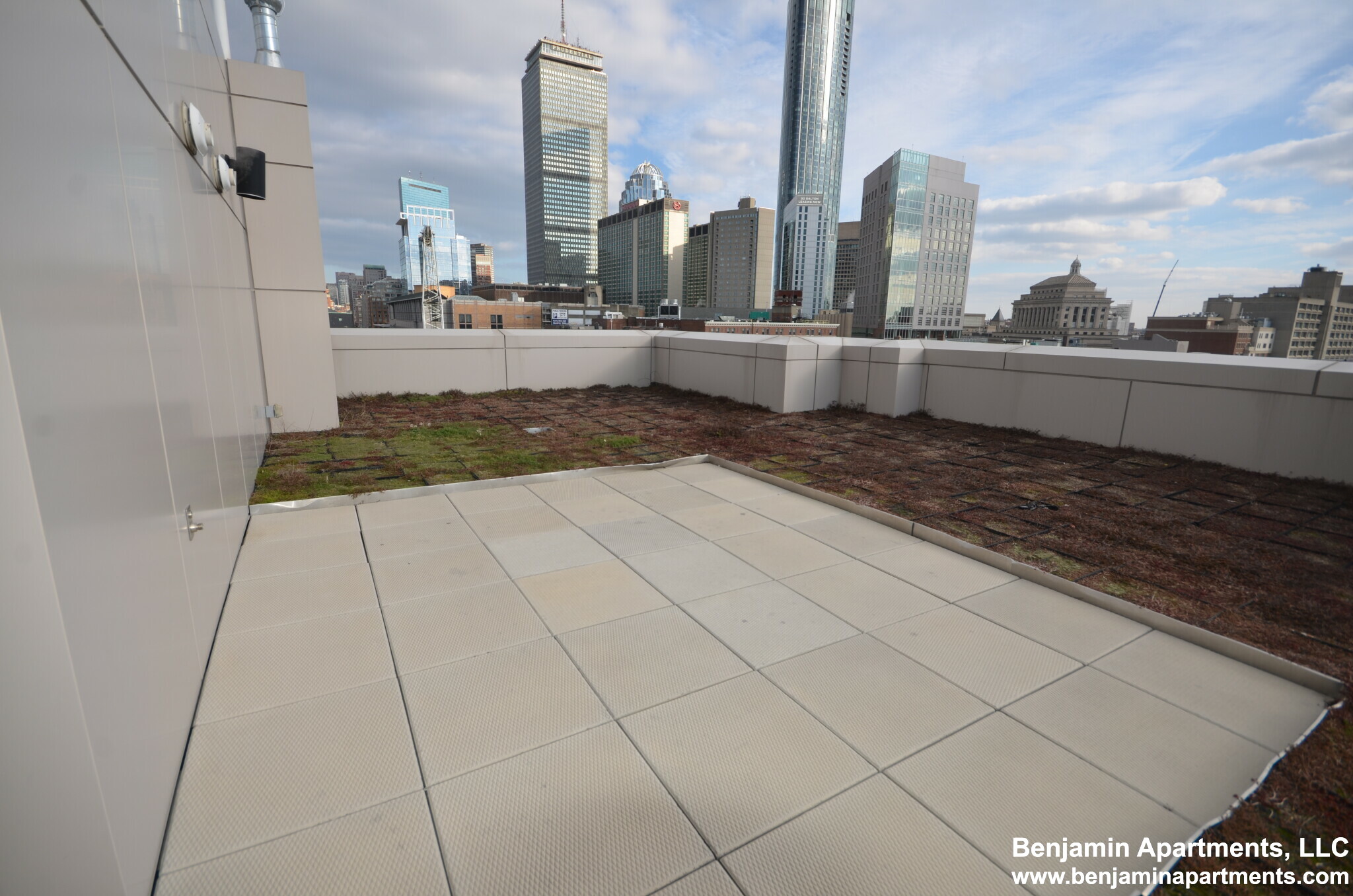 1085 Boylston St, Fenway