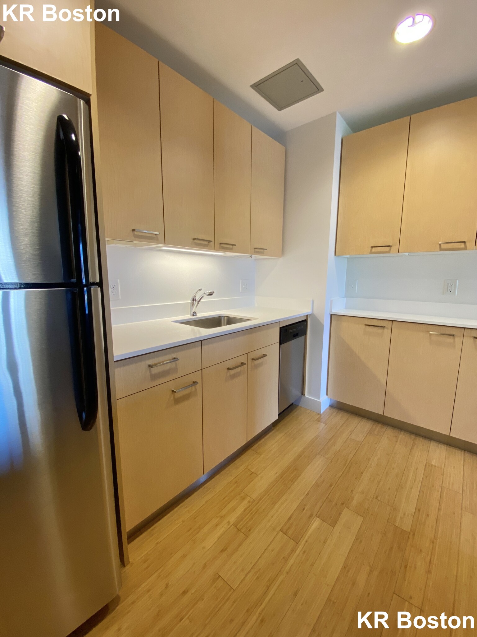 1085 Boylston St,, Fenway