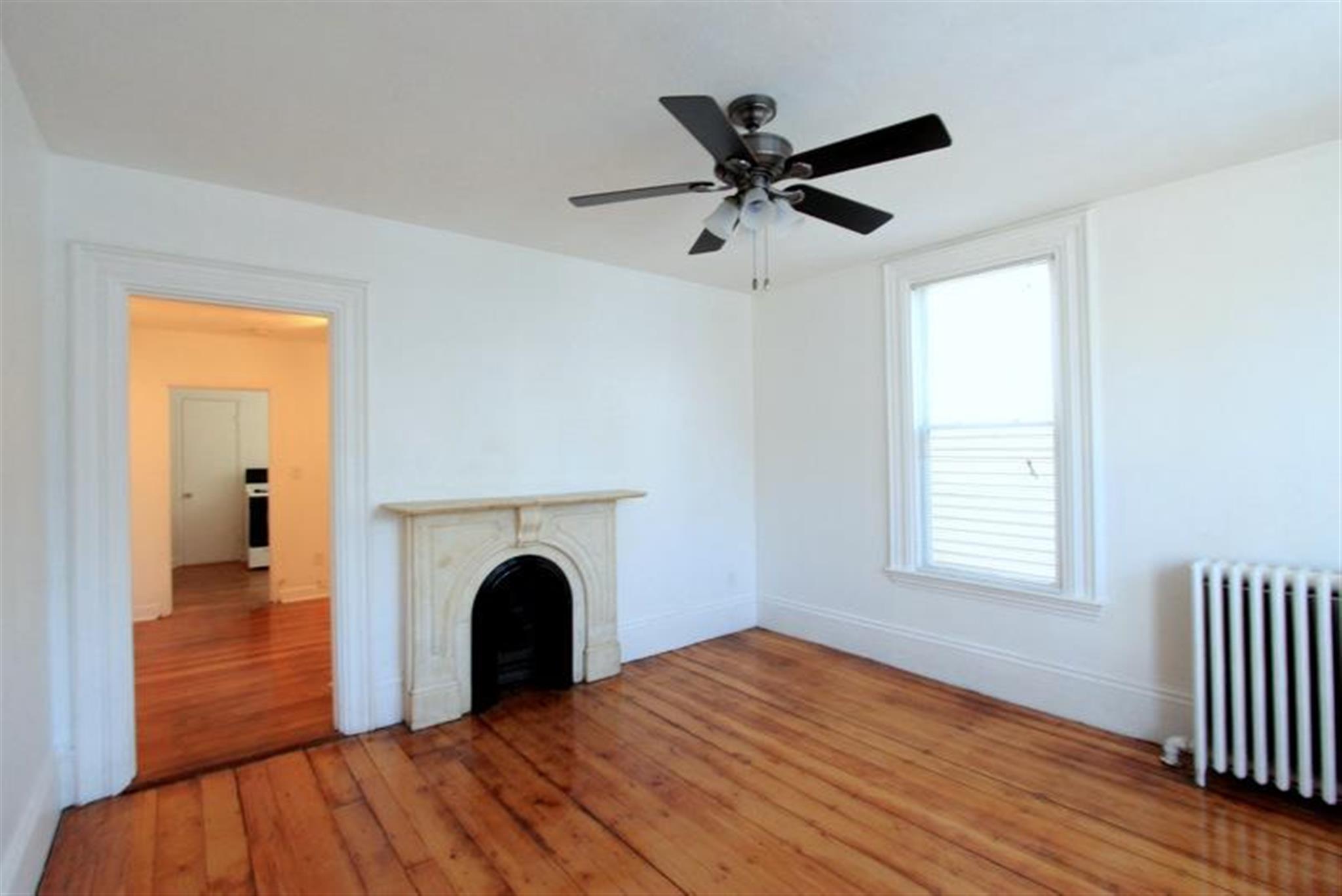 16 Cutter Ave, East Somerville