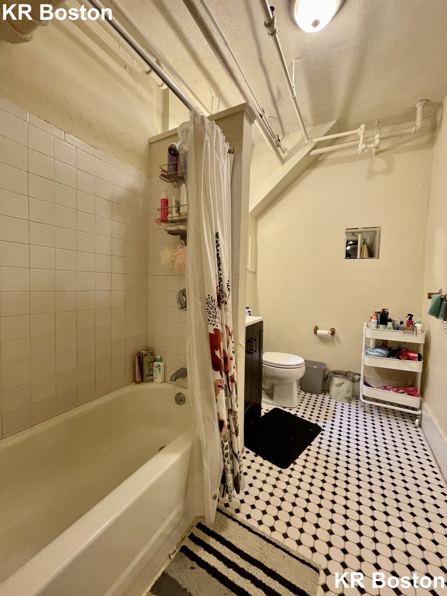 109 Saint Stephen St, Fenway