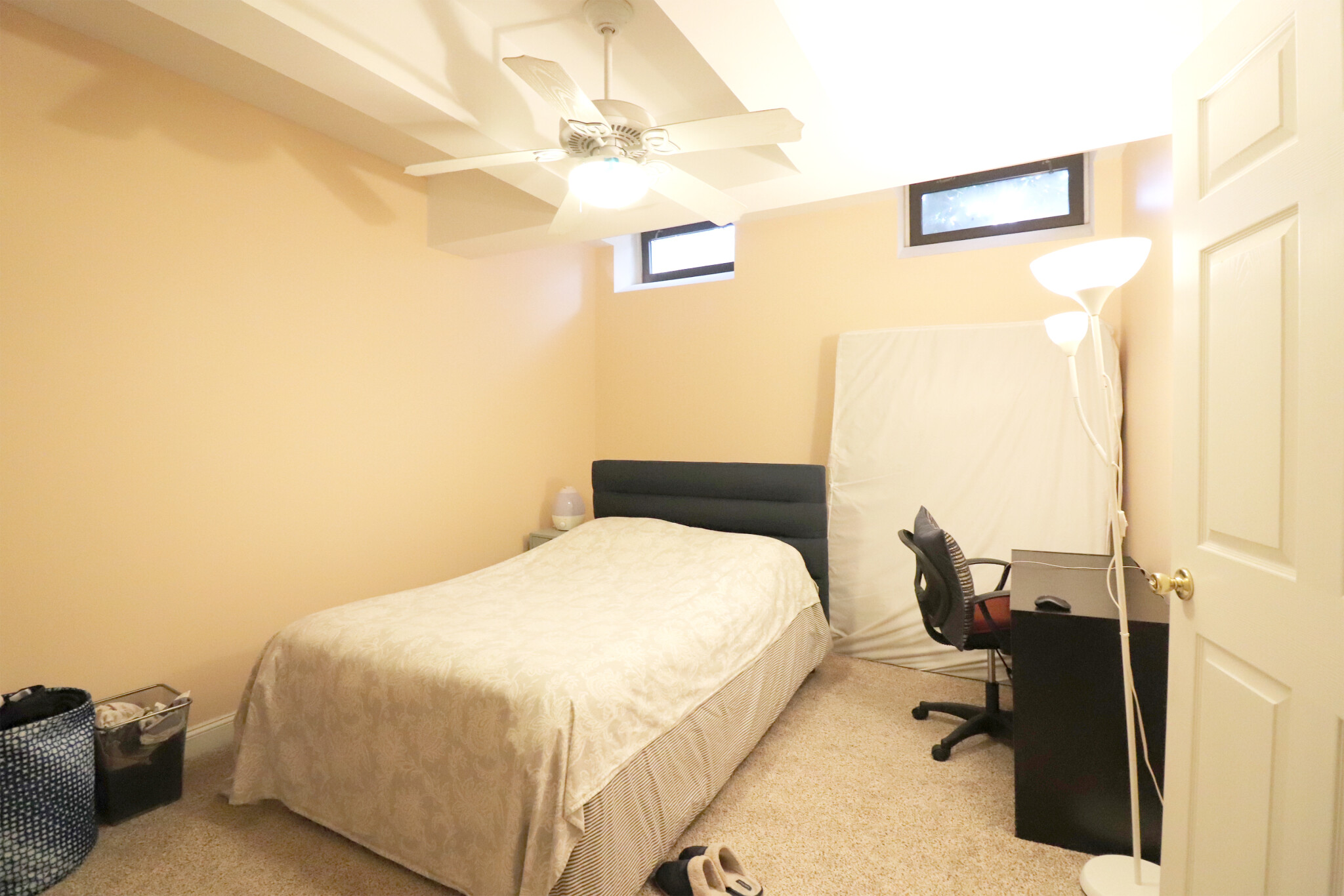 1090 Beacon St, Coolidge Corner