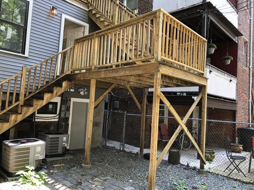 280 Chelsea St, East Boston