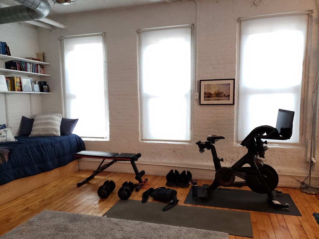 10 Williams St, Roxbury