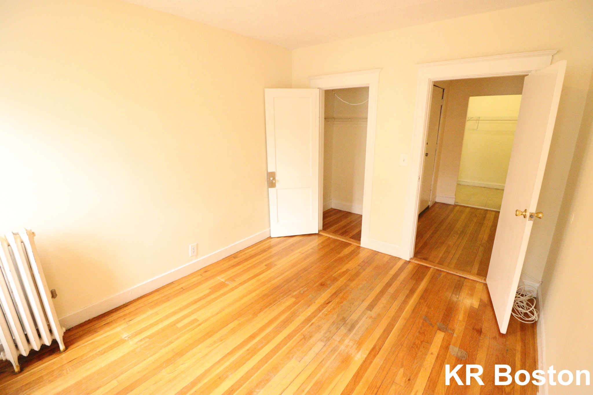 11 Barrows St, Allston