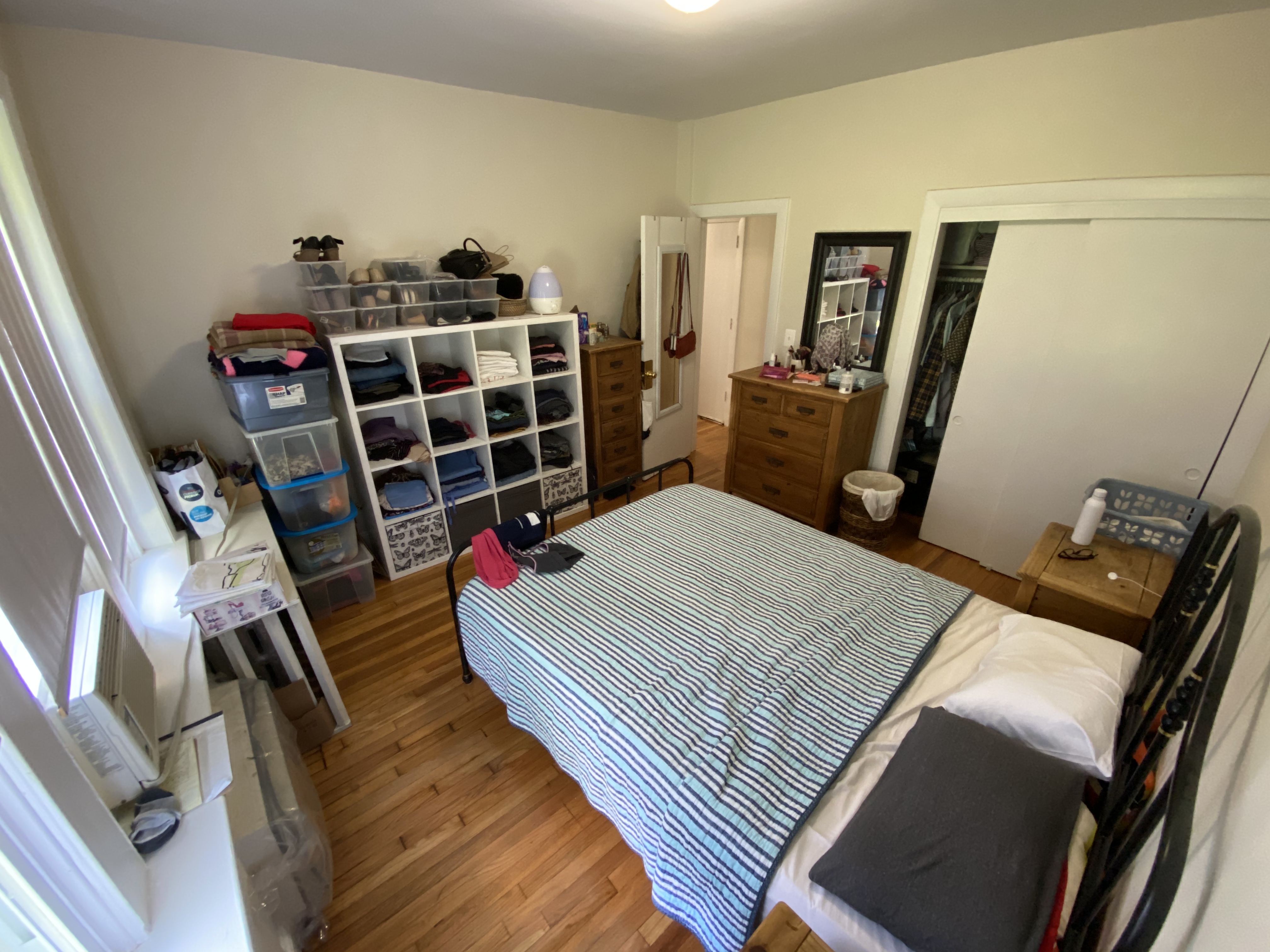 33 Lancaster Ter, Washington Square